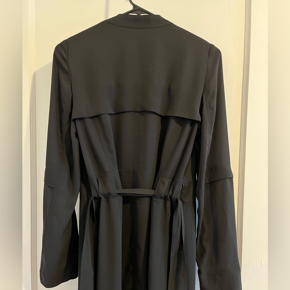Babaton Flowy Trench Coat - Picture 4 of 5